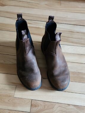 Blundstone Men's Brown Leather Chukka Boots